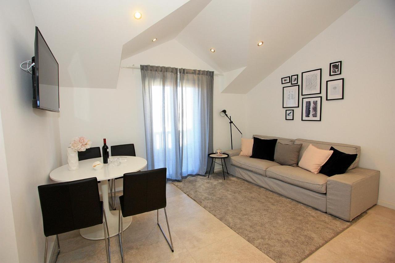 Apartman Ivana Супетар Екстериор снимка