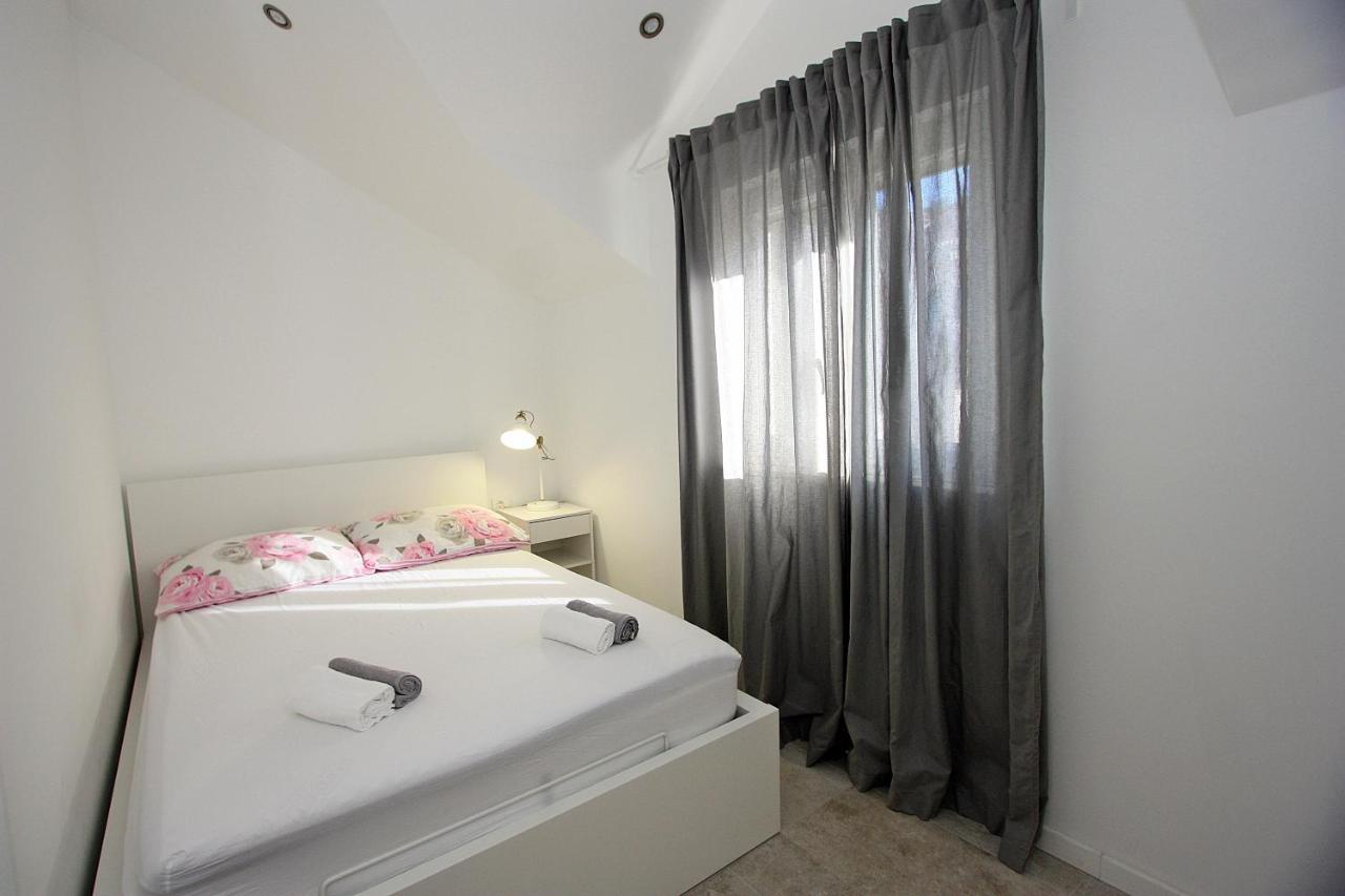 Apartman Ivana Супетар Екстериор снимка